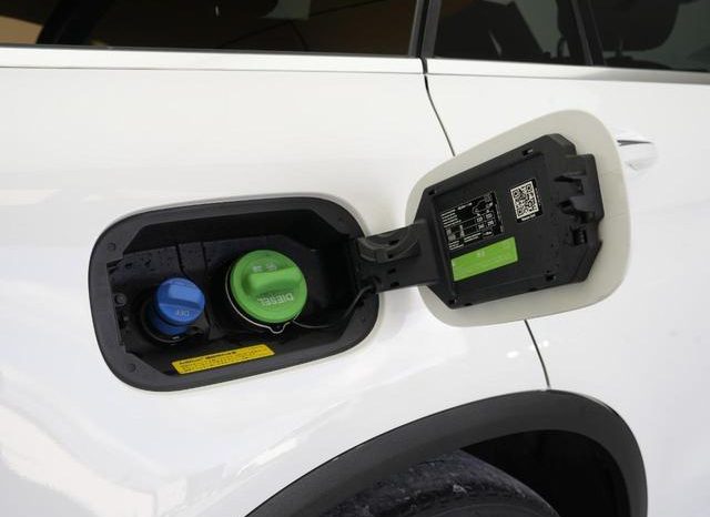 MERCEDES BENZ GLC CLASS GLC220D 4MATIC SPORTS 2017 full