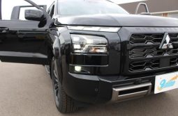 MITSUBISHI TRITON GSR 2024 full
