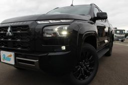 MITSUBISHI TRITON GSR 2024 full