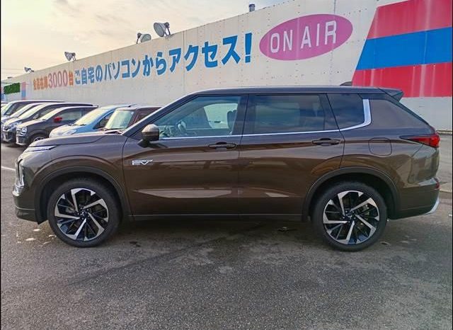 MITSUBISHI OUTLANDER PHEV P 2022 full