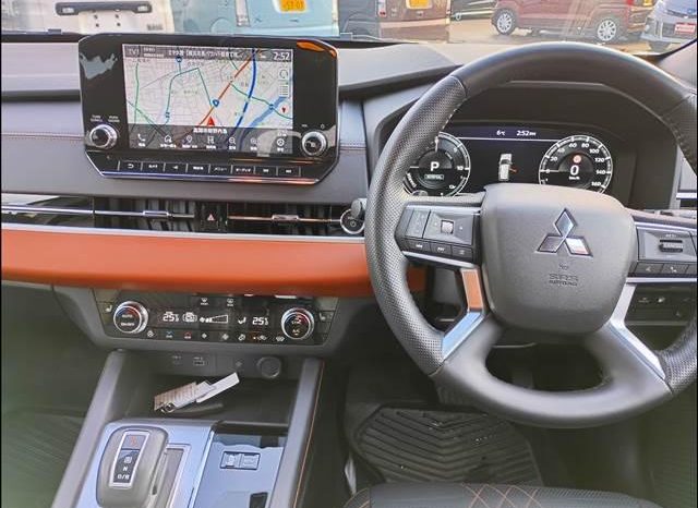 MITSUBISHI OUTLANDER PHEV P 2022 full
