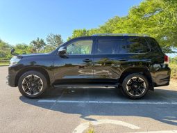 TOYOTA LAND CRUISER AX 2018 full