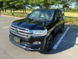 TOYOTA LAND CRUISER AX 2018 full