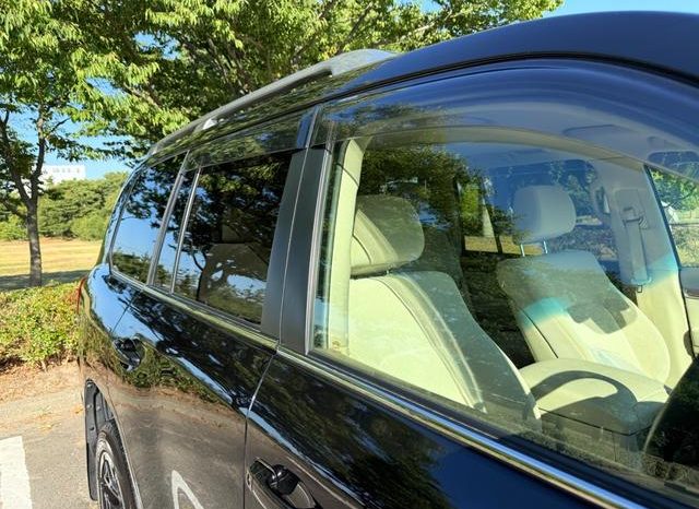 TOYOTA LAND CRUISER AX 2018 full