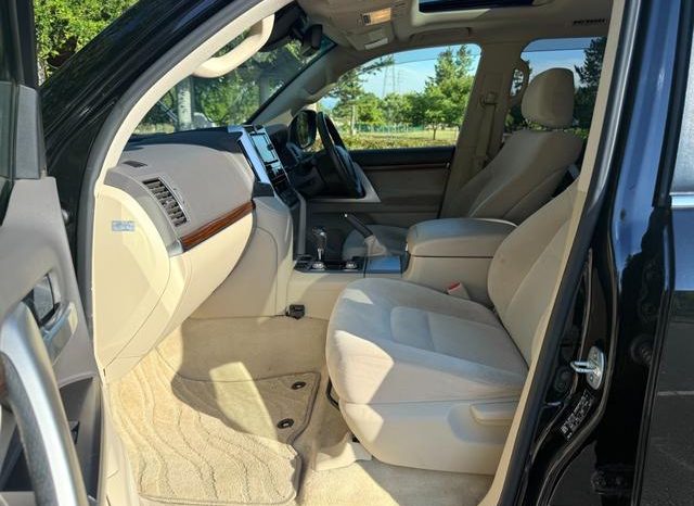 TOYOTA LAND CRUISER AX 2018 full