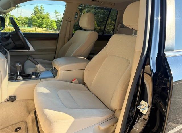 TOYOTA LAND CRUISER AX 2018 full