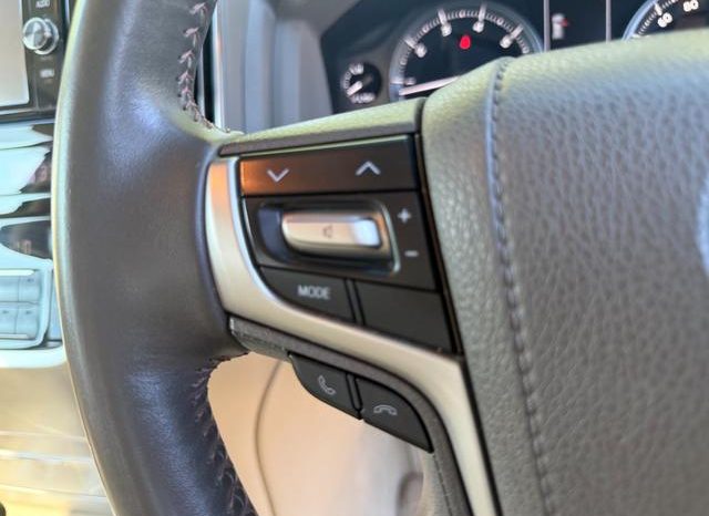 TOYOTA LAND CRUISER AX 2018 full