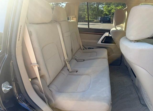 TOYOTA LAND CRUISER AX 2018 full