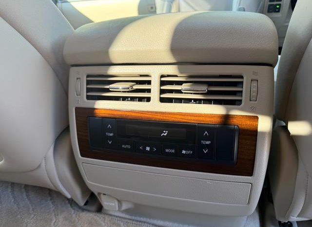 TOYOTA LAND CRUISER AX 2018 full