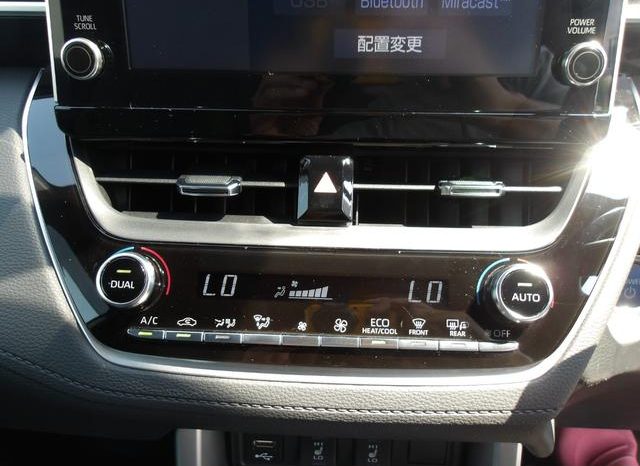 TOYOTA COROLLA CROSS HYBRID Z 2021 full