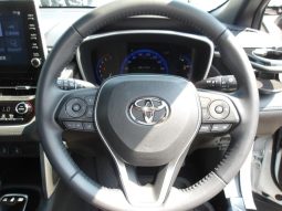 TOYOTA COROLLA CROSS HYBRID Z 2021 full