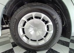 TOYOTA HIACE VAN 2019 full