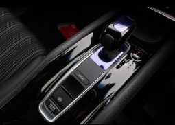 Honda Vezel 1.5 Hybrid Z Honda Sensing 2016 full