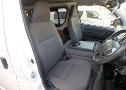 Toyota Hiace Van DX GL Package 2017 full