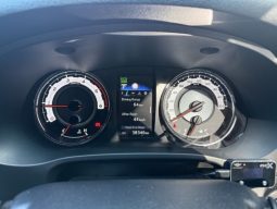 Toyota Hilux Rugged X 2019 full