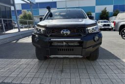 Toyota Hilux Rugged X 2019 full