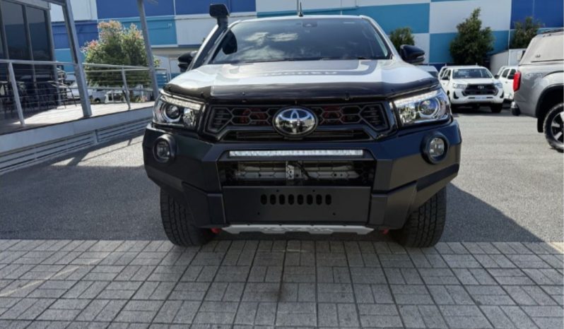 Toyota Hilux Rugged X 2019 full