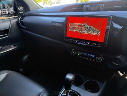 Toyota Hilux Rugged X 2019 full