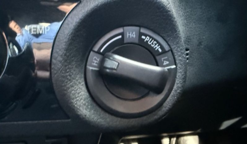 Toyota Hilux Rugged X 2019 full