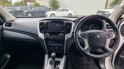 Mitsubishi Triton GLS MR  2021 full