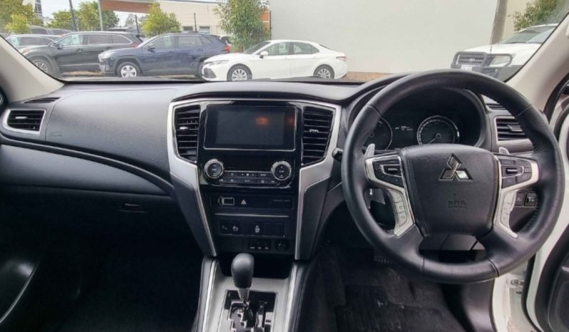 Mitsubishi Triton GLS MR  2021 full