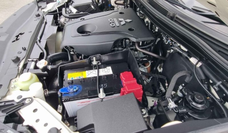 Mitsubishi Triton GLS MR  2021 full