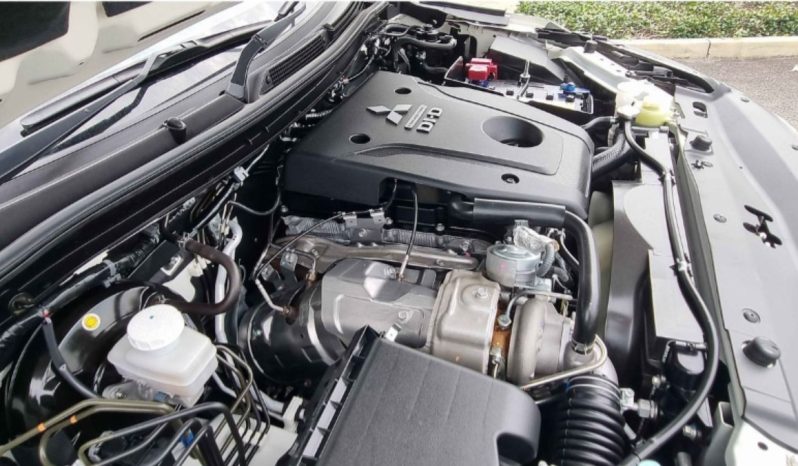 Mitsubishi Triton GLS MR  2021 full