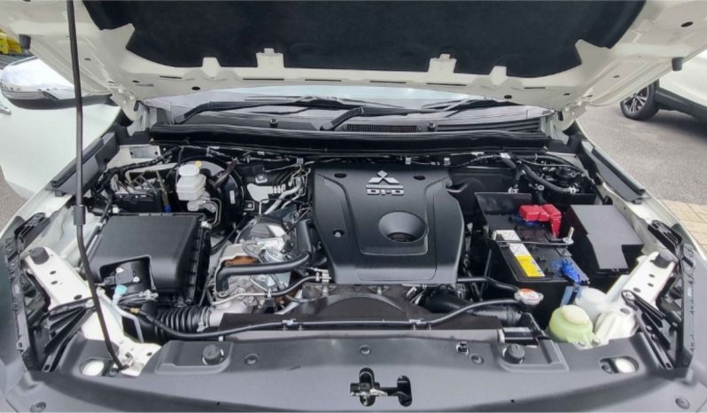 Mitsubishi Triton GLS MR  2021 full