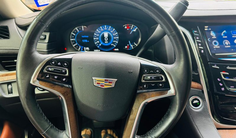 Cadillac Escalade Premium Luxury 4×4 2019 full