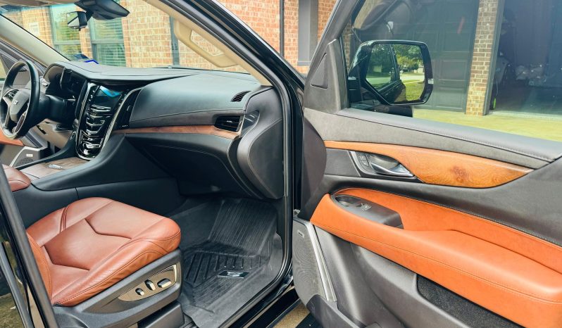 Cadillac Escalade Premium Luxury 4×4 2019 full