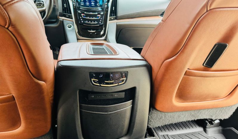 Cadillac Escalade Premium Luxury 4×4 2019 full