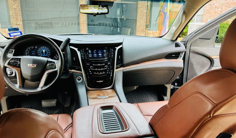 Cadillac Escalade Premium Luxury 4×4 2019 full