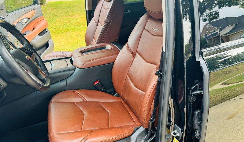 Cadillac Escalade Premium Luxury 4×4 2019 full