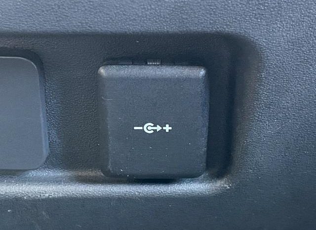 LAND ROVER DEFENDER 90BASE GRADE P300 2021 full