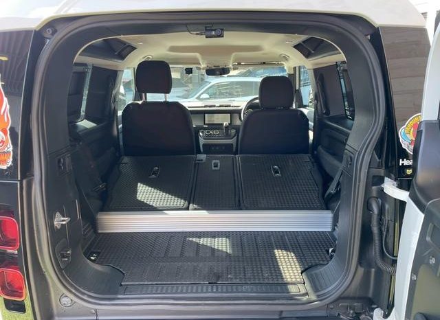 LAND ROVER DEFENDER 90BASE GRADE P300 2021 full