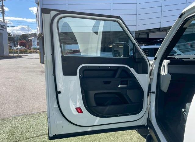 LAND ROVER DEFENDER 90BASE GRADE P300 2021 full