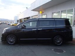 NISSAN ELGRAND 250HIGHWAY STAR S JET BLACK URBAN CHROME 2020 full