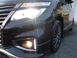 NISSAN ELGRAND 250HIGHWAY STAR S JET BLACK URBAN CHROME 2020 full