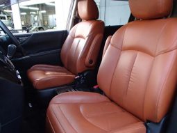 NISSAN ELGRAND 250HIGHWAY STAR S JET BLACK URBAN CHROME 2020 full