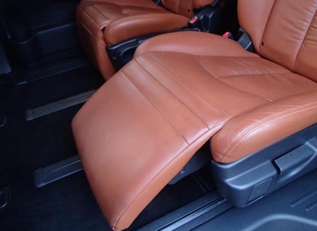 NISSAN ELGRAND 250HIGHWAY STAR S JET BLACK URBAN CHROME 2020 full