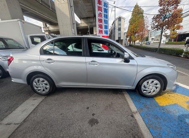 TOYOTA COROLLA AXIO HYBRID EX 2020 full