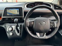 TOYOTA SIENTA HYBRID G 2019 full