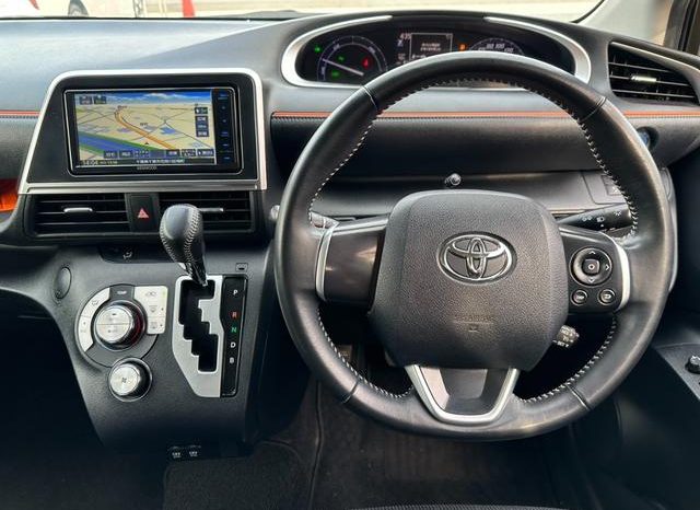 TOYOTA SIENTA HYBRID G 2019 full