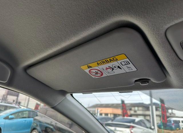 TOYOTA SIENTA HYBRID G 2019 full