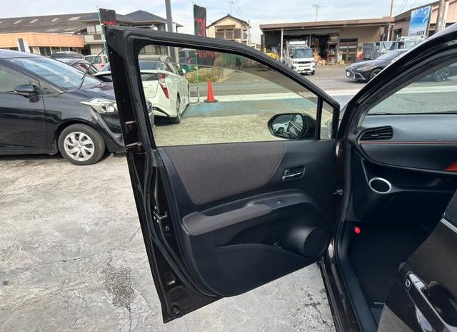 TOYOTA SIENTA HYBRID G 2019 full