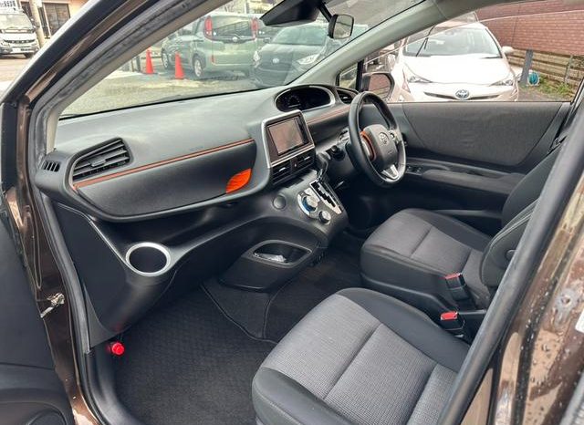 TOYOTA SIENTA HYBRID G 2019 full