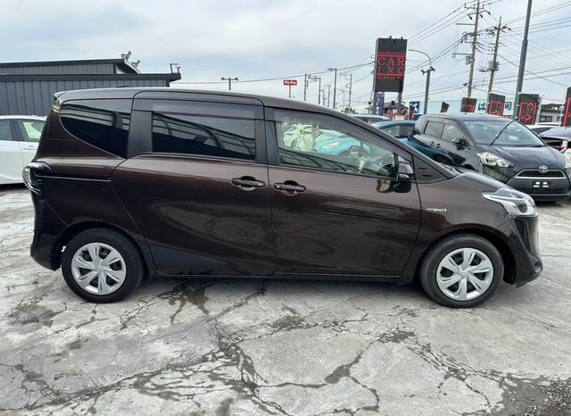 TOYOTA SIENTA HYBRID G 2019 full