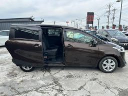 TOYOTA SIENTA HYBRID G 2019 full