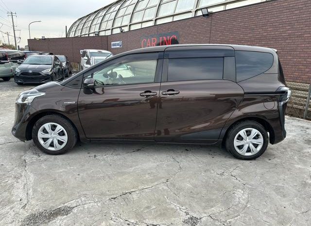 TOYOTA SIENTA HYBRID G 2019 full