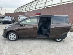 TOYOTA SIENTA HYBRID G 2019 full